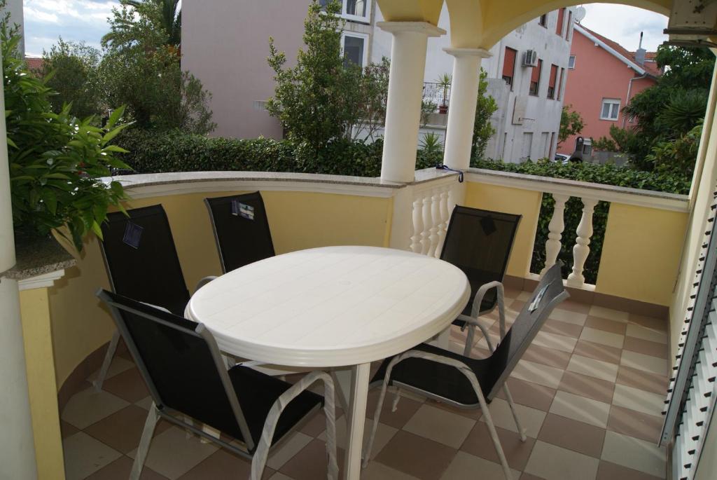 Apartments Marta - Zadar - Near The Sea Rum bild