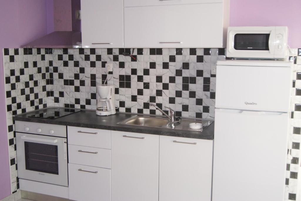 Apartments Marta - Zadar - Near The Sea Rum bild